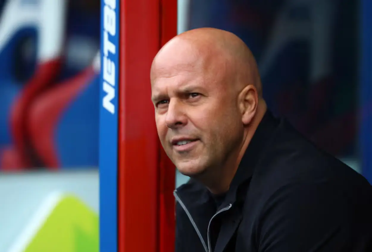 Crystal palace permalukan liverpool di anfield, arne slot dinilai terlalu banyak alasan
