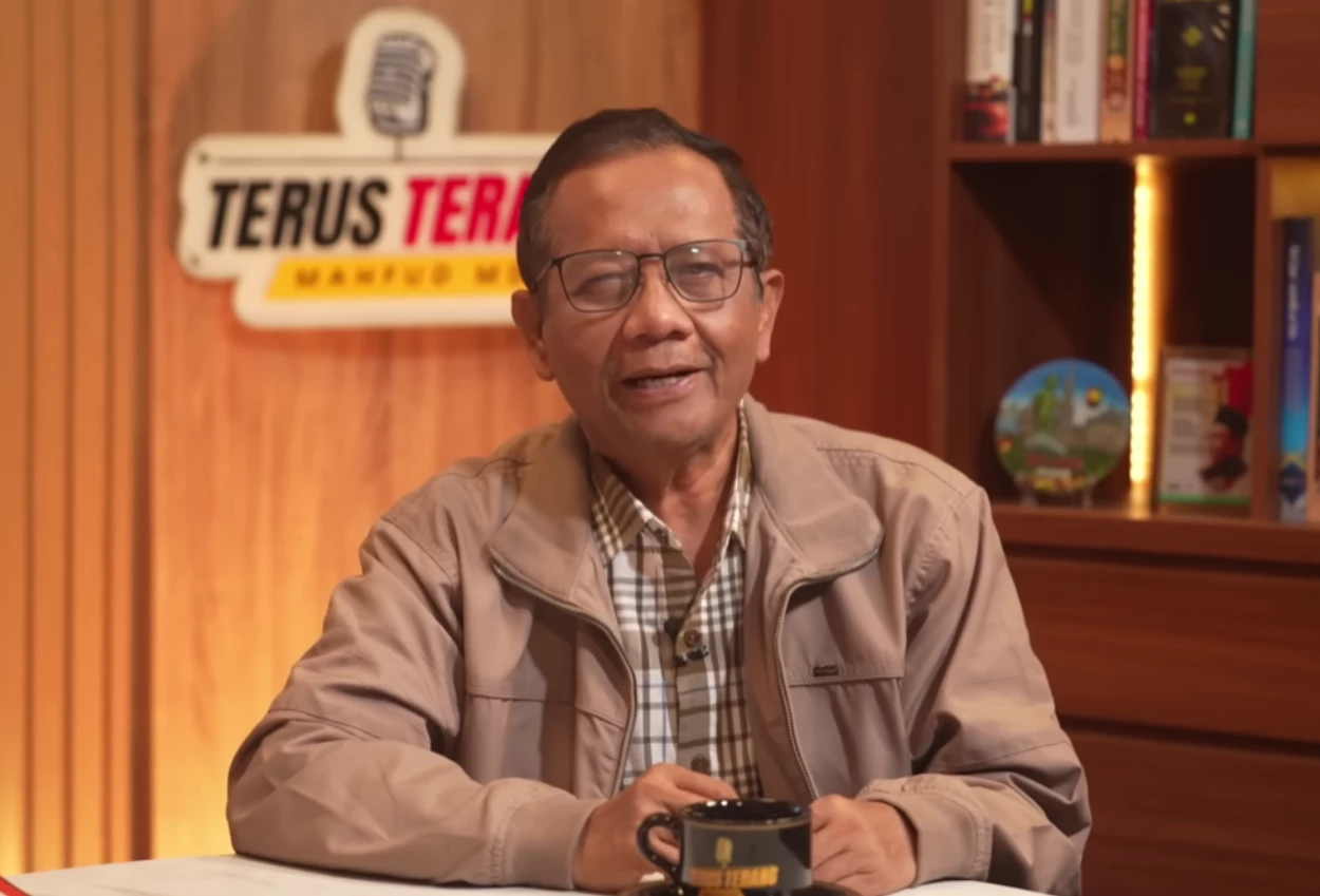 Cucu jadi korban keracunan mbg di yogyakarta, mahfud md habis makan langsung muntah muntah