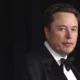 Elon musk serukan boikot netflix gara gara karakter transgender di serial dead end