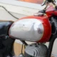 Gak perlu ke bengkel, ini trik ampuh menghilangkan karat di motor