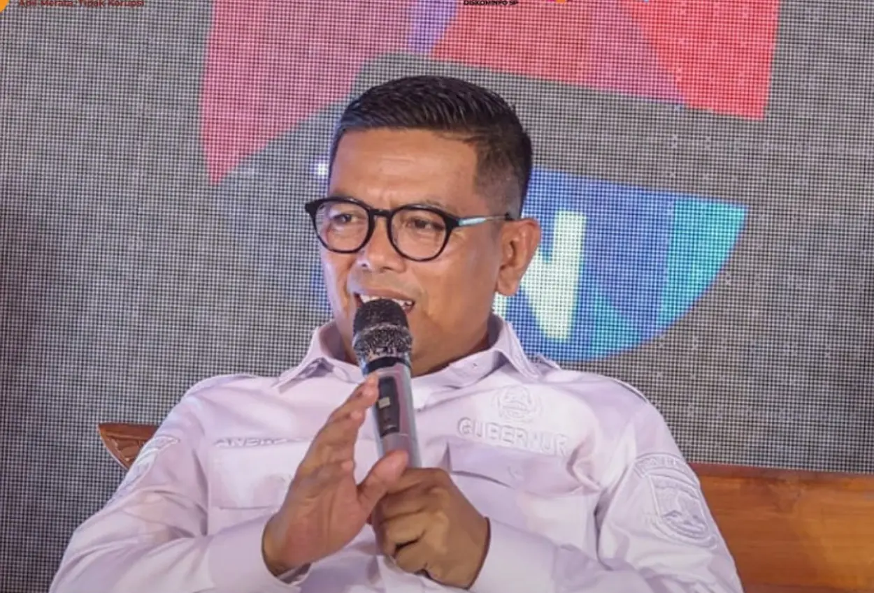Gubernur banten proses pencopotan kepsek sma yang tampar murid merokok