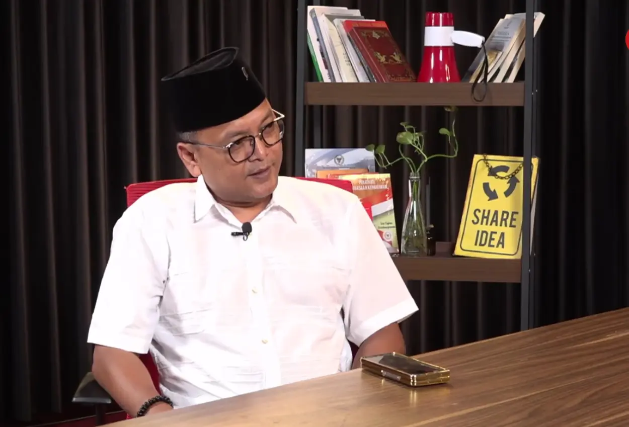 Guntur romli khawatir mahasiswa '98 dicap pengkhianat jika soeharto dapat gelar pahlawan nasional