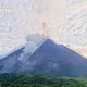 Gunung merapi erupsi, luncurkan awan panas 2 km ke kali boyong