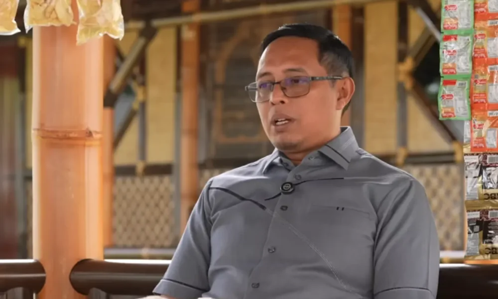 Hasan nasbi minta purbaya setop kritik pejabat kalau mau baku tikam di ruang tertutup
