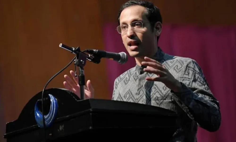 Hotman paris minta nadiem dibebaskan saat sidang praperadilan penetapan tersangka tidak sah