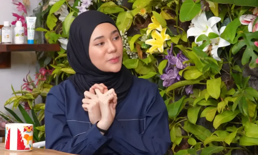 Ingin cerai, clara shinta ajarkan suami yang baru mualaf ucap talak