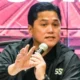 Jawab isu van gaal jadi pelatih timnas indonesia, erick thohir saya ketawa saja