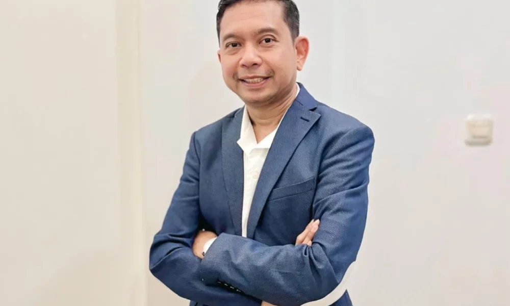 Kisah inspiratif rizki rahmanto, pria yang pernah berpindah lebih dari 20 perusahaan dan 10 industri sepanjang kariernya