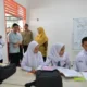 Kunjungi siswa sekolah rakyat di palembang, gibran belajar mandiri, pakaian dicuci sendiri
