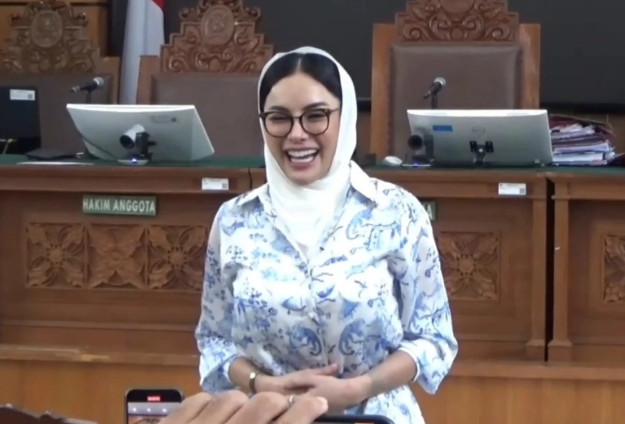 Nikita mirzani tegas tolak dakwaan dan tuntutan 11 tahun penjara dari jpu