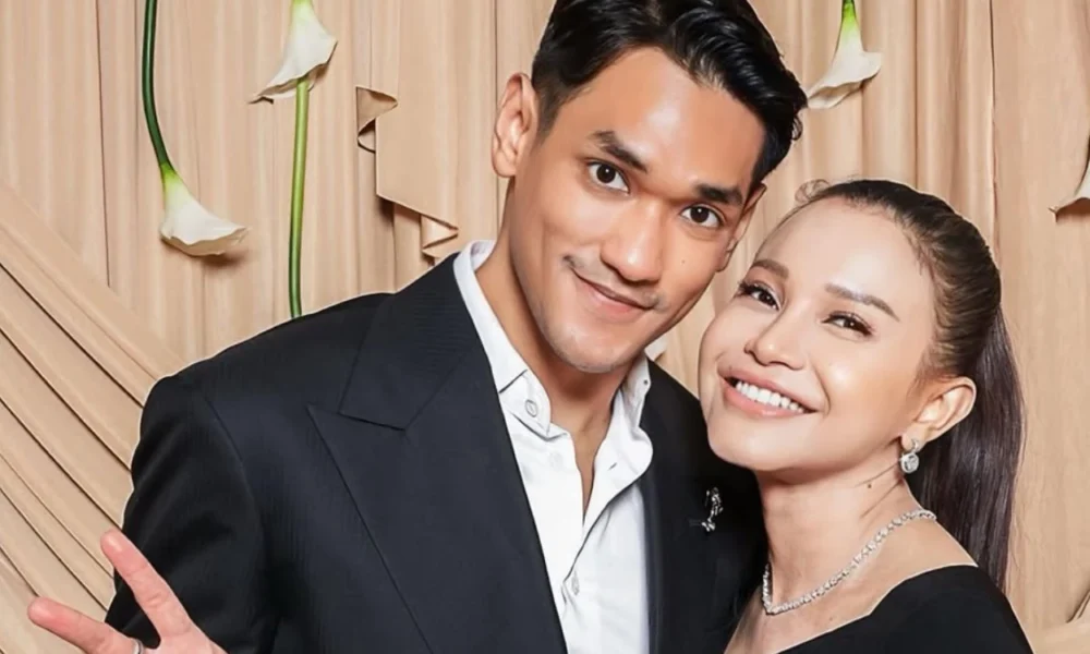 Pasrah dijodoh jodohin netizen sama afgan, rossa serahin aja pada yang di atas