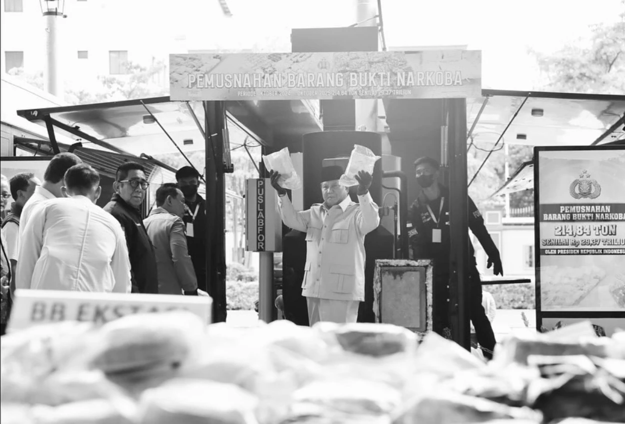 Prabowo pimpin pemusnahan 214 ton narkoba, kapolri di luar ekspektasi