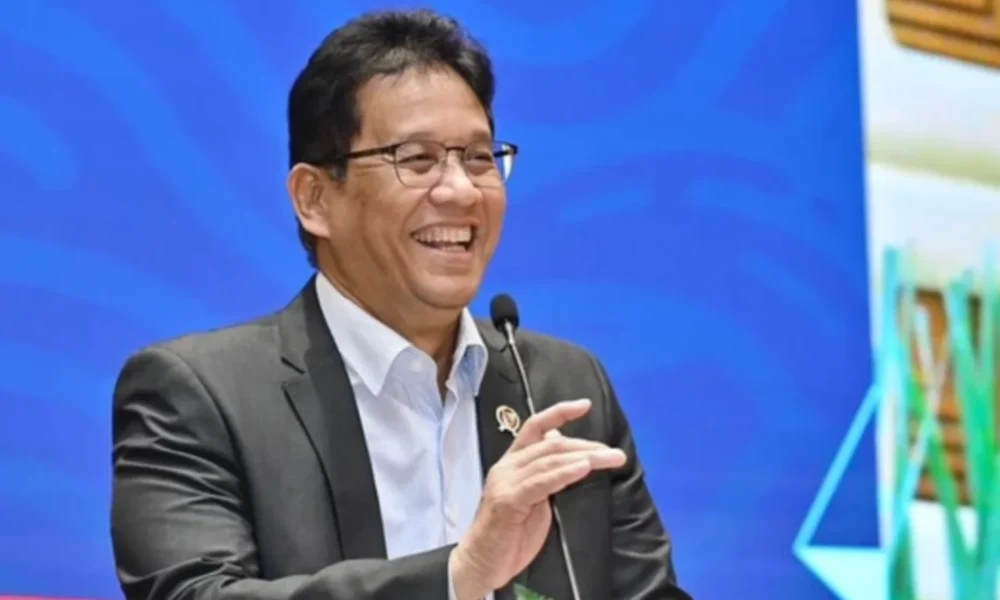 Purbaya tolak bayar utang kereta cepat pakai apbn untungnya ke danantara, susahnya ke kita