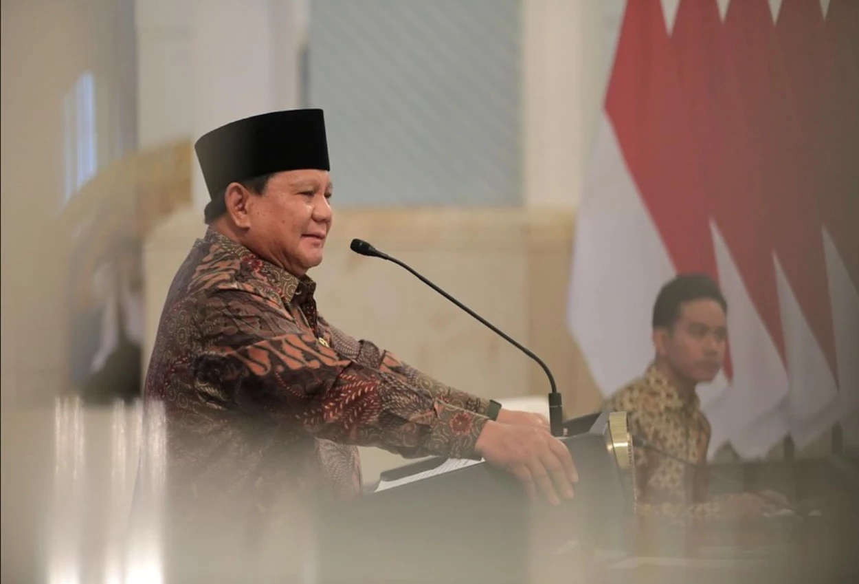 Satu tahun kepemimpinan, prabowo gelar sidang kabinet paripurna di istana negara