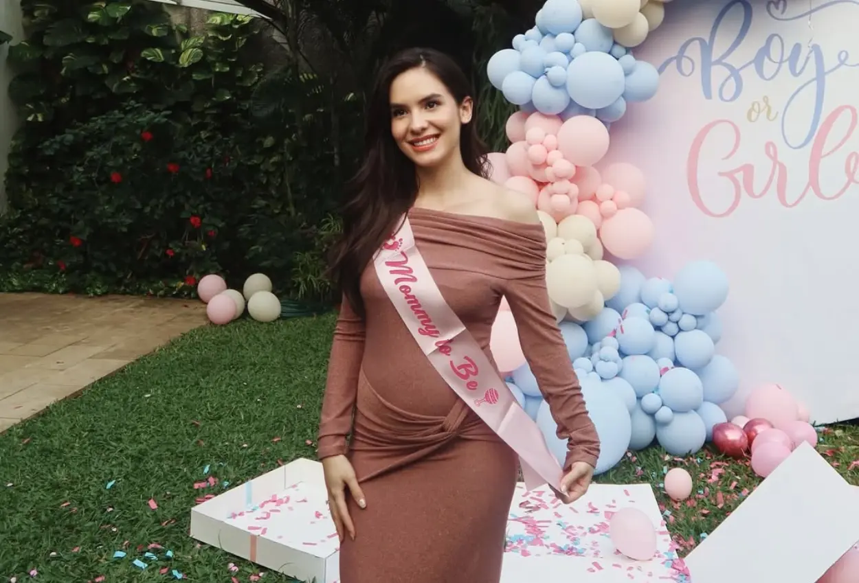 Sudah siapkan nama calon bayi, steffi zamora spill bakal melahirkan desember 2025