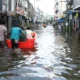 Tanggul baswedan jebol, sejumlah rt di jati padang jaksel terendam banjir