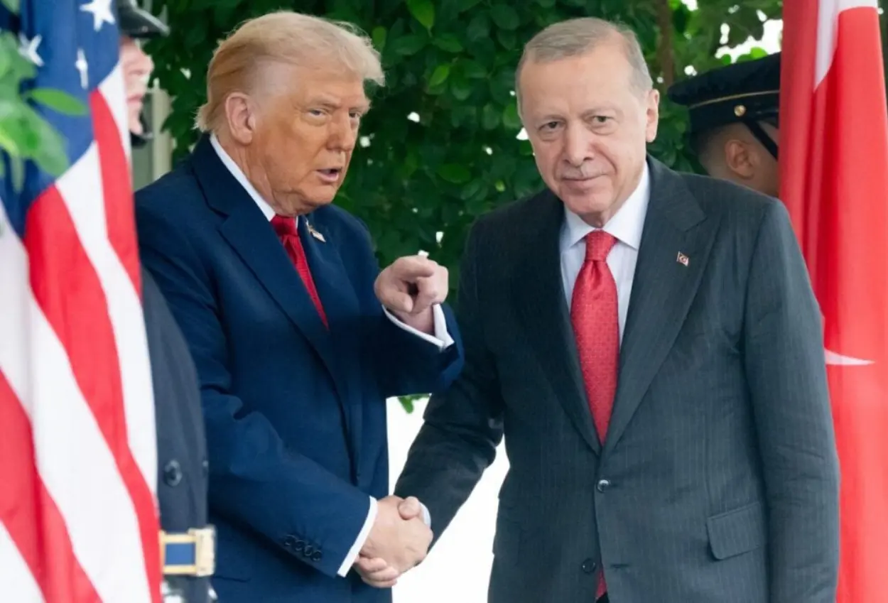 Trump minta erdogan bujuk hamas untuk akhiri perang gaza