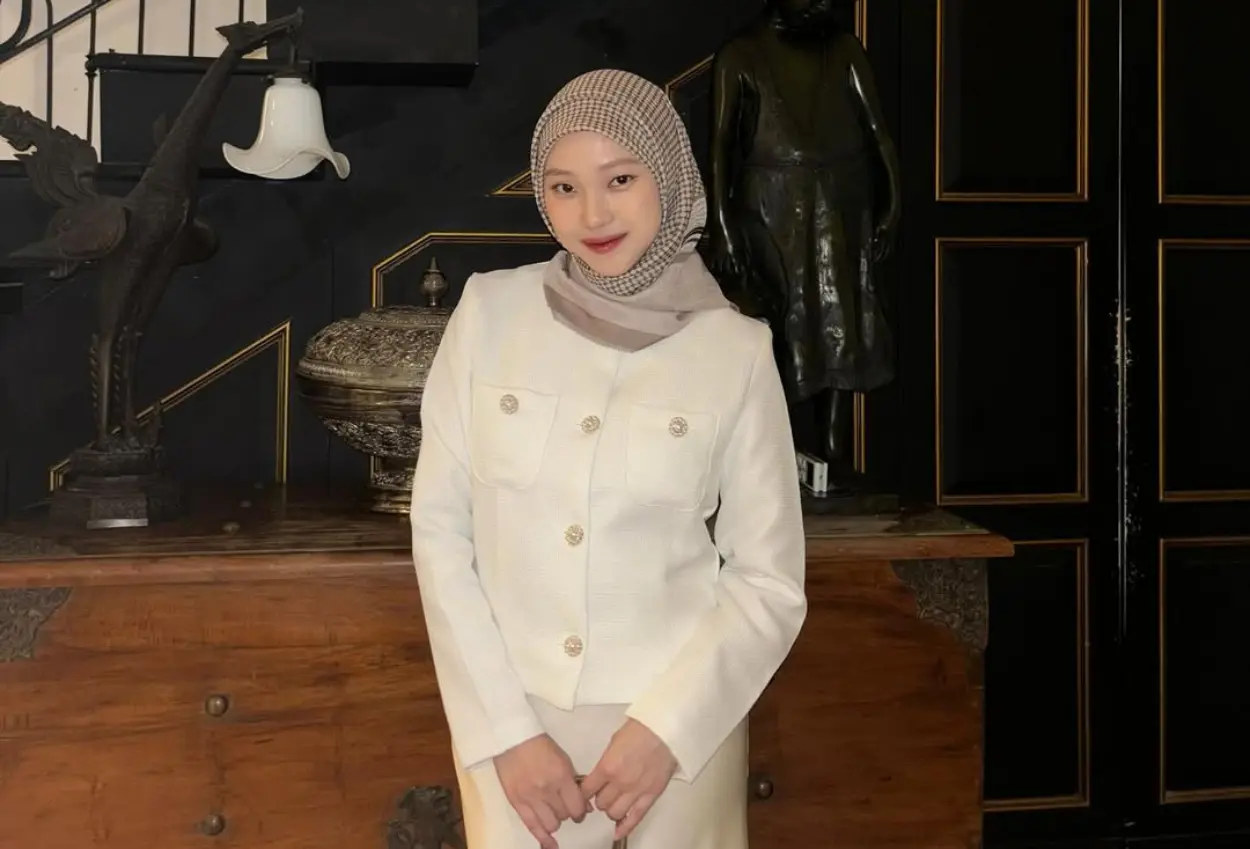 Viral! klarifikasi jule dibuktikan netizen pakai chatgpt, netizen jul minta maaf tuh dari hati, bukan dari ai