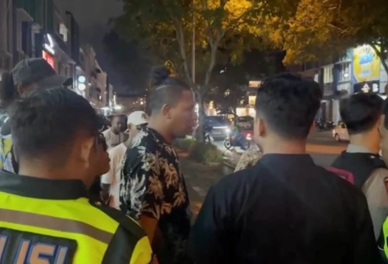 Viral! lagi dimediasi, debt collector di tangsel malah maki maki polisi