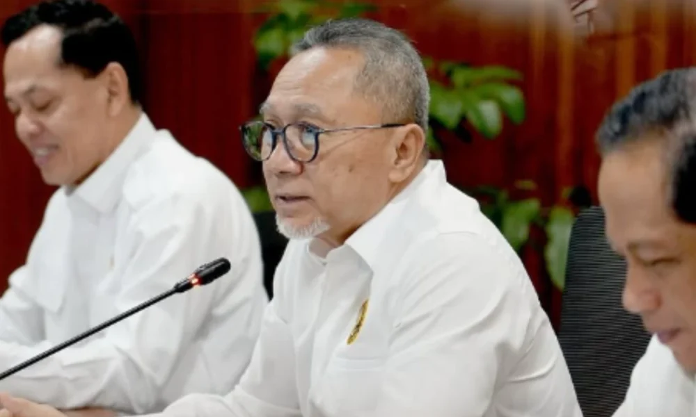 Zulhas sebut udang yang terkontaminasi radioaktif aman untuk dimakan, tere liye bapak kebanyakan ngoceh, coba contohin!