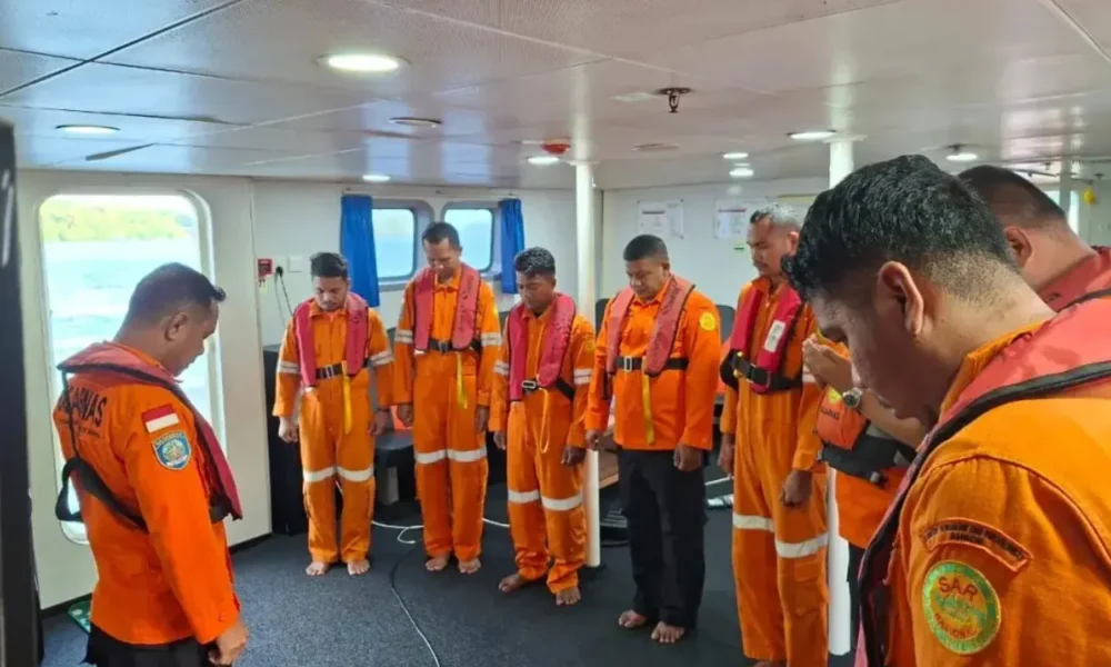 11 abk dilaporkan hilang usai kapal terbakar di laut banda maluku