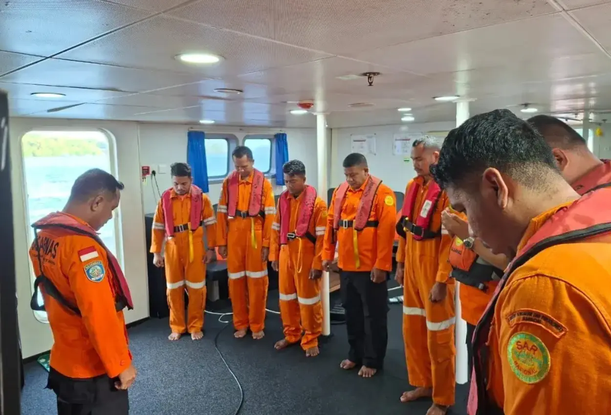 11 abk dilaporkan hilang usai kapal terbakar di laut banda maluku