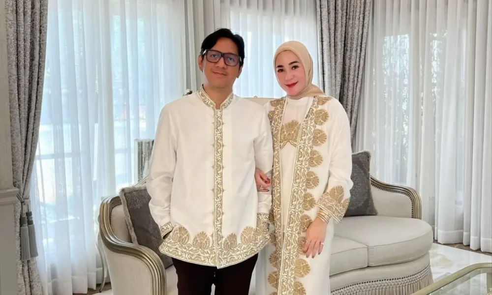 Andre taulany dan erin resmi cerai