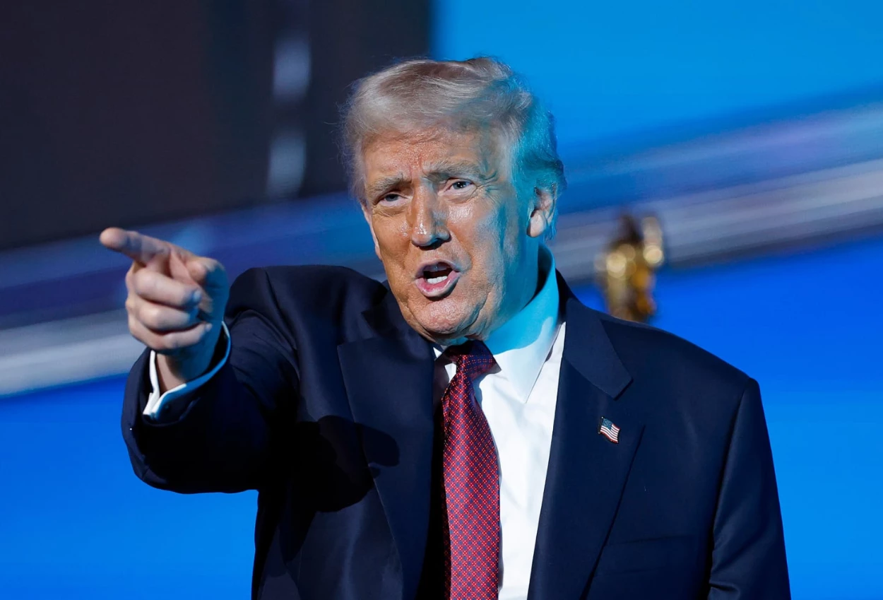 Aturan baru pengajuan visa, trump tolak orang obesitas masuk as