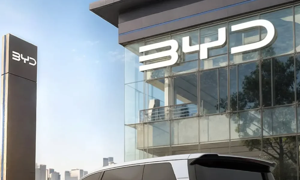 Byd sepak honda hingga mitsubishi dari deretan mobil terlaris oktober 2025