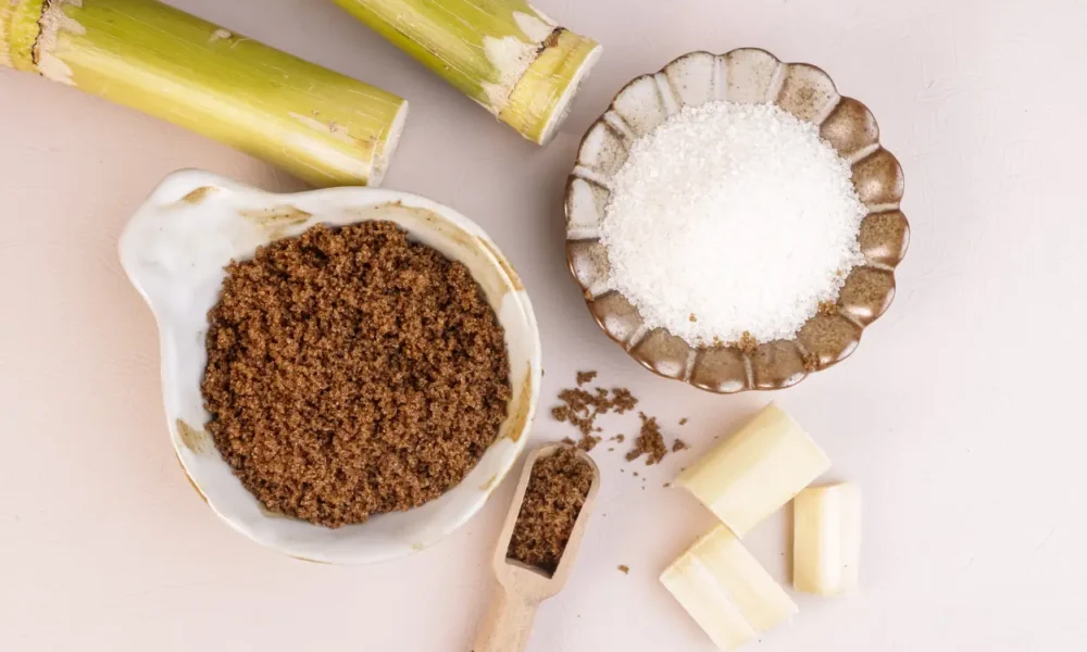 Brown sugar vs gula putih, mana yang lebih aman untuk kesehatan