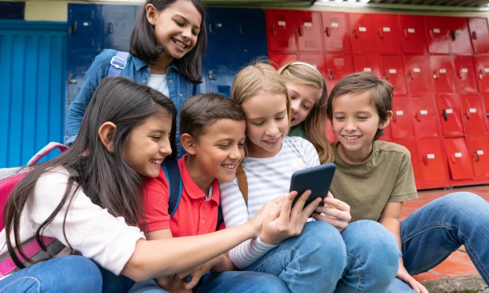 Denmark siapkan aturan ketat anak di bawah 15 tahun dilarang pakai media sosial