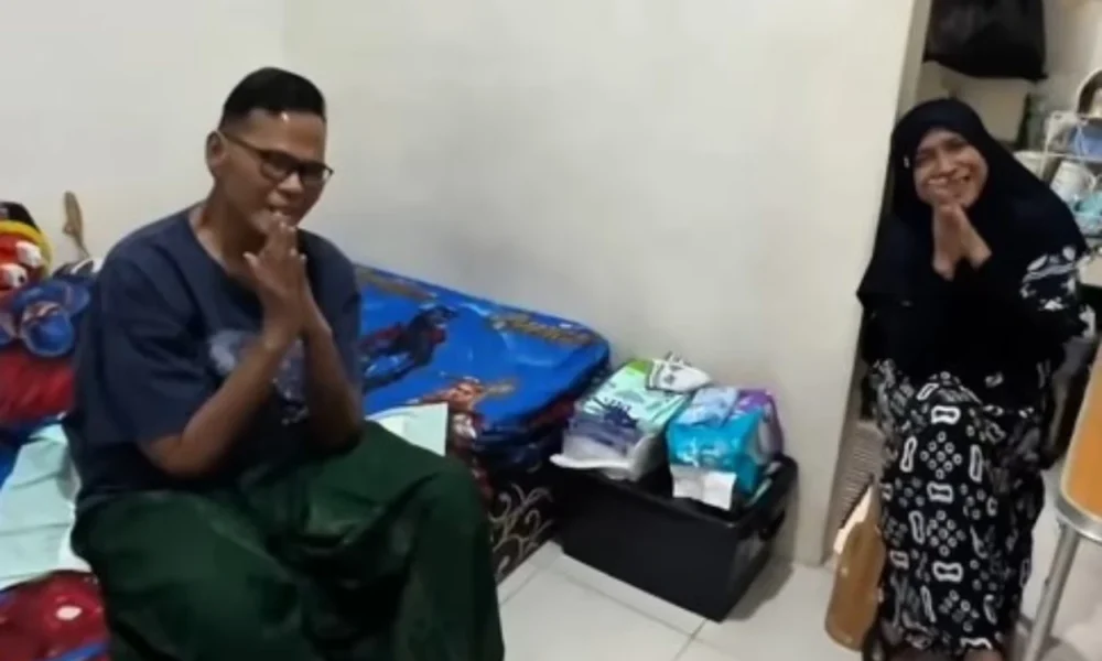 Fahmi bo resmi menikah lagi dengan mantan istri di kontrakan