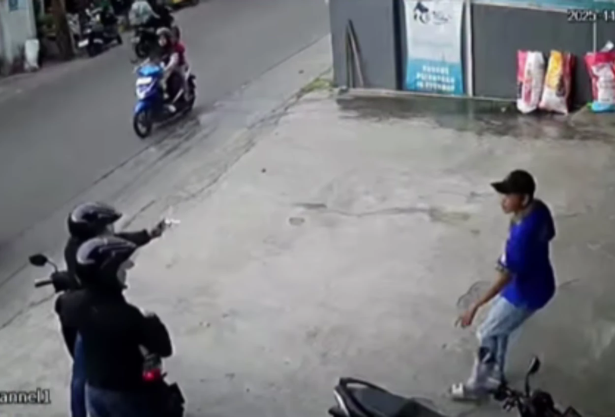 Gagal beraksi, maling motor di depok malah todong pistol ke warga