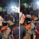Geger! pria di condet tewas usai ditusuk di leher