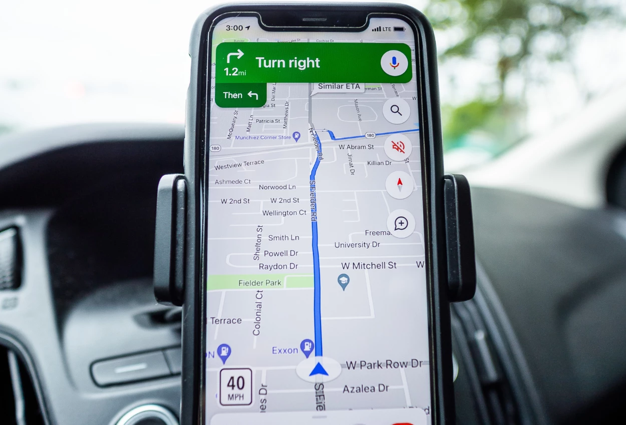 Google maps kini punya mode hemat baterai, begini cara aktifkannya