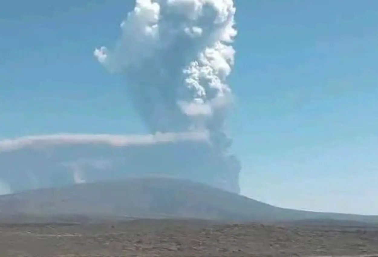Gunung hayli gubbi di ethiopia meletus