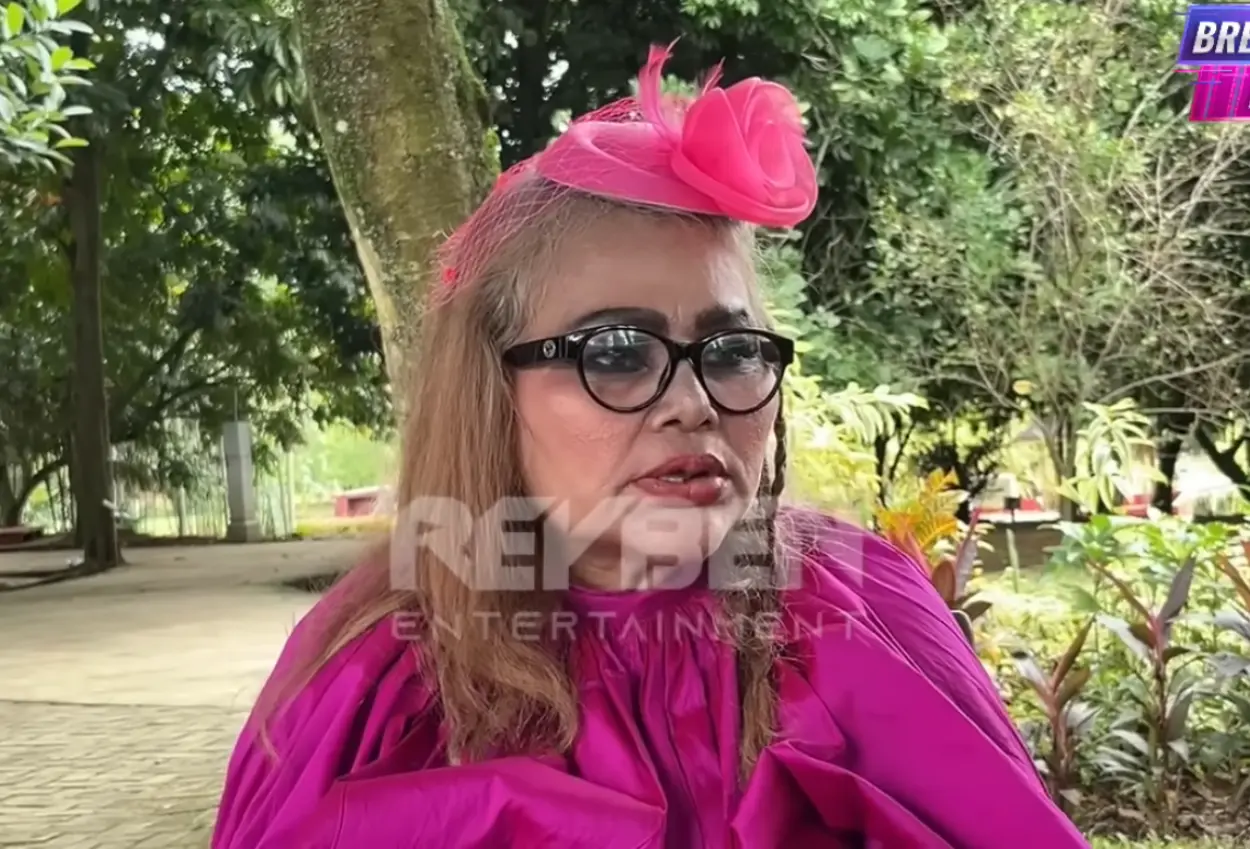 Ibu virgoun menangis ingat cucu saat pertama kali dengar kabar dugaan inara selingkuh