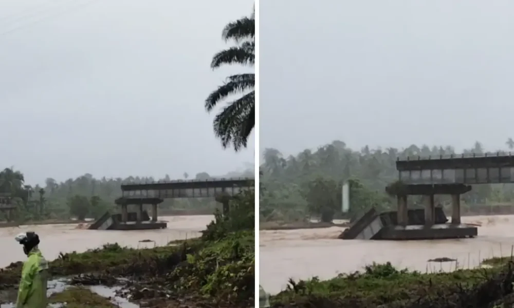 Jembatan di lubuk aluang padang pariaman ambruk