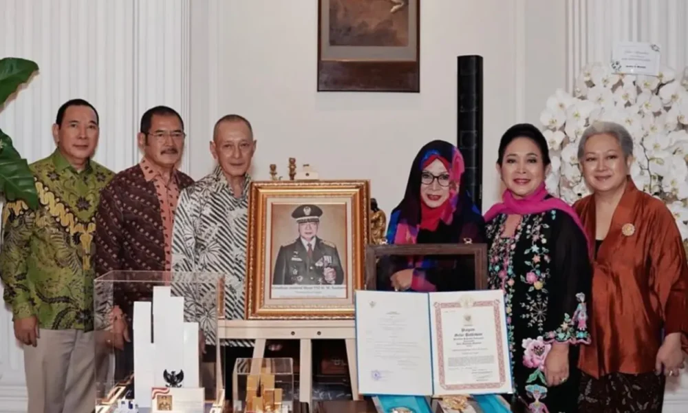 Keluarga cendana gelar syukuran usai soeharto dinobatkan jadi pahlawan nasional