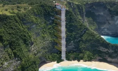 Langgar aturan, proyek lift kaca di pantai kelingking resmi dibatalkan