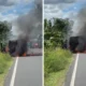 Mobil pengangkut uang terbakar di sulbar, rp4 m hangus dilalap api
