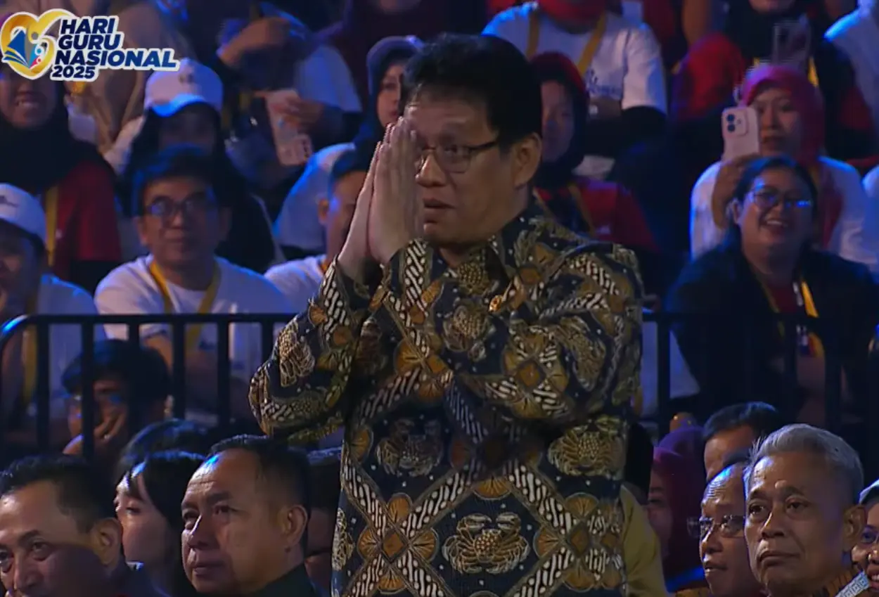 Momen tepuk tangan dan sorakan menggema saat nama purbaya disebut oleh mendikdasmen