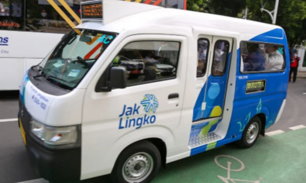 Pemprov jakarta bakal ganti 100 angkot tua dengan mobil listrik mulai desember