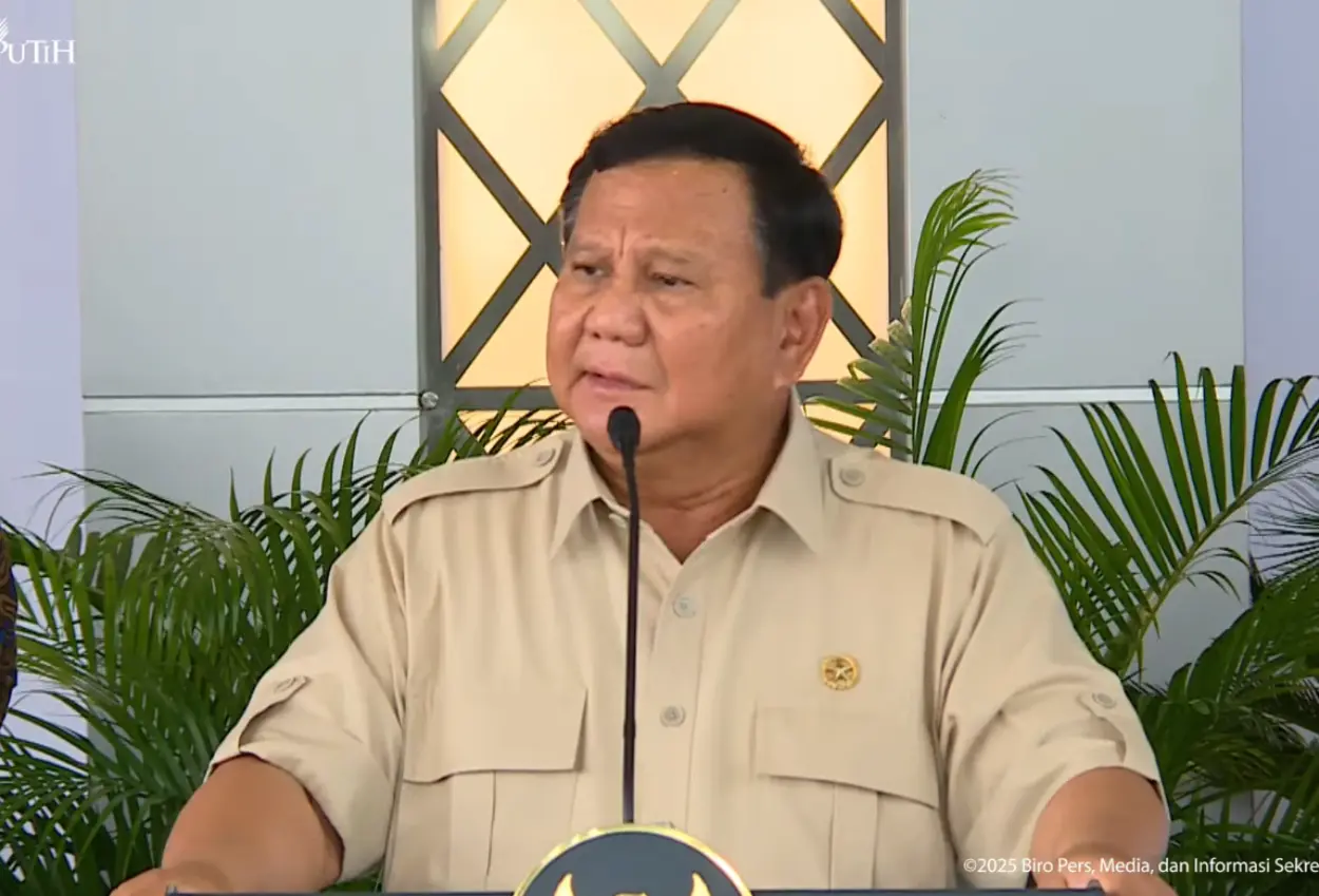 Prabowo minta tak ribut ribut soal whoosh