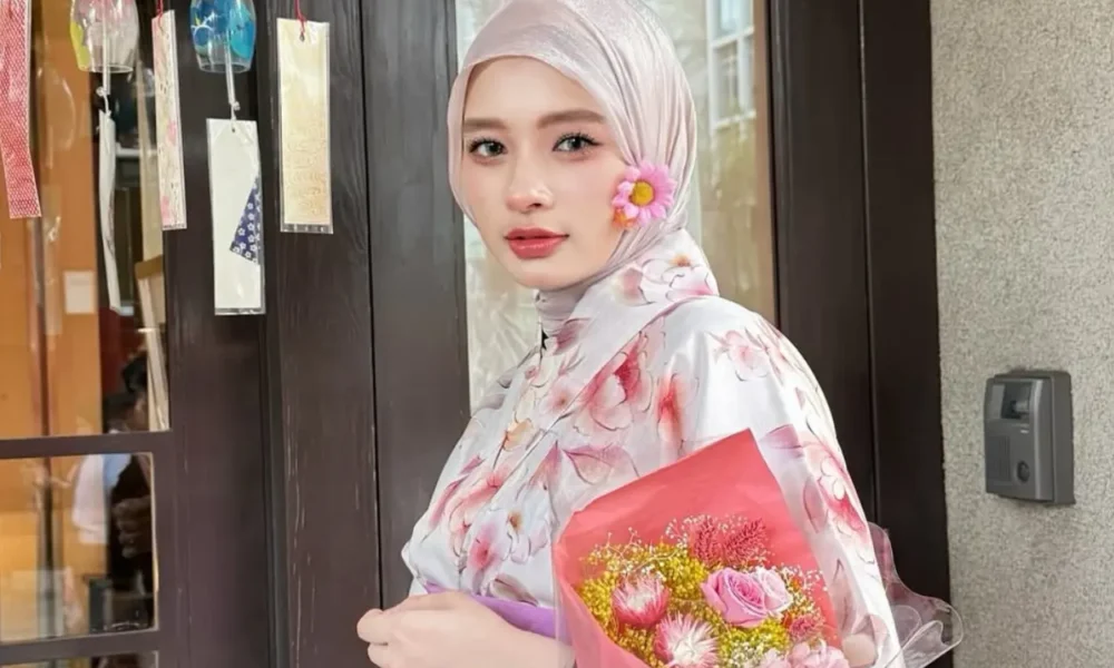 Profil inara rusli, mantan istri virgoun yang kini diduga jadi orang ketiga