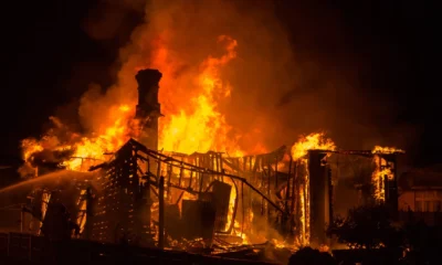 Puluhan rumah di palmerah terbakar akibat kabel sutet putus, 350 warga diungsikan