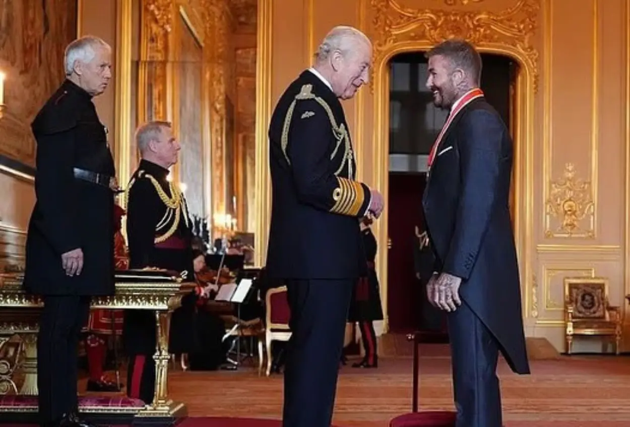 Raja charles berikan gelar bangsawan kepada david beckham