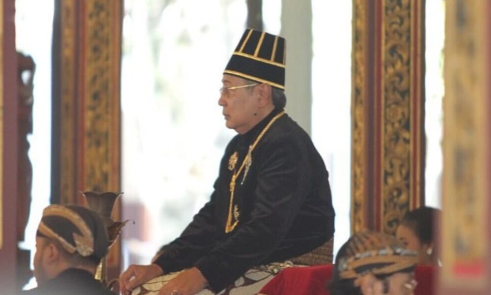 Raja keraton surakarta pakubuwono xiii wafat