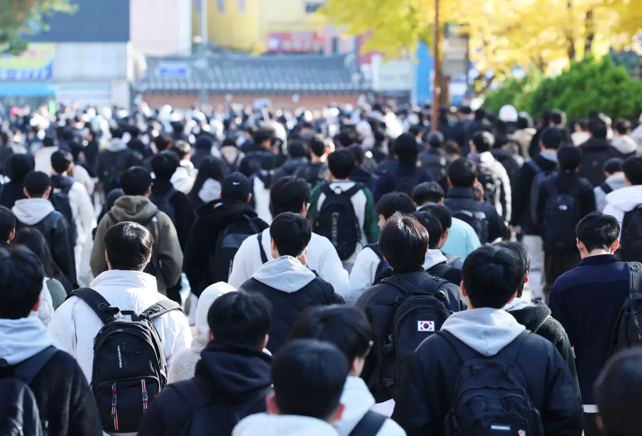 Ratusan siswa korea selatan ditolak masuk kampus karena riwayat bullying