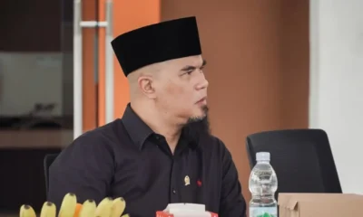 Respons ahmad dhani saat digosipkan cerai dengan mulan jameela